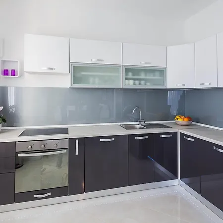 Apartment Logan Kastela